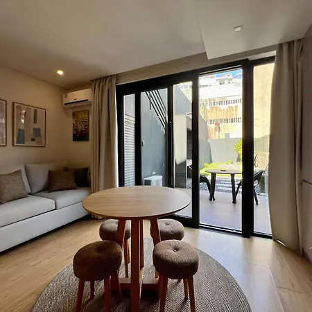 Light-filled With Garden • Downtown Apartment